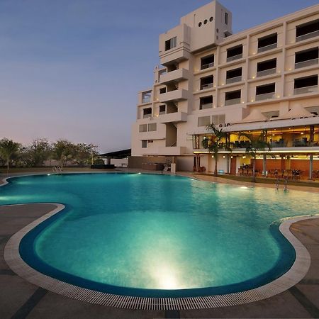 Seasons Rajkot Exterior foto